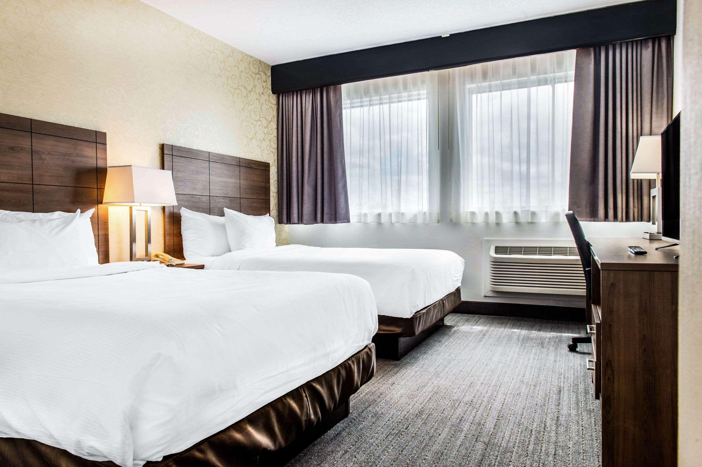 Quality Hotel Dorval Aeroport Ngoại thất bức ảnh