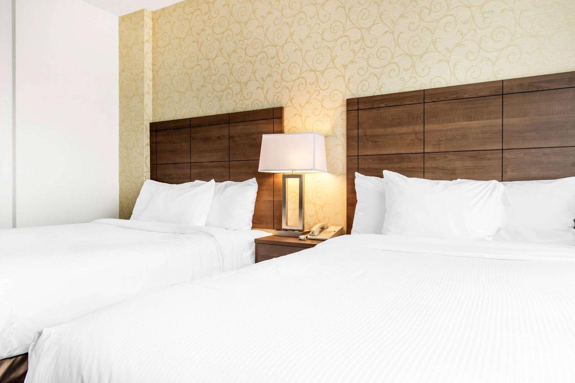 Quality Hotel Dorval Aeroport Ngoại thất bức ảnh
