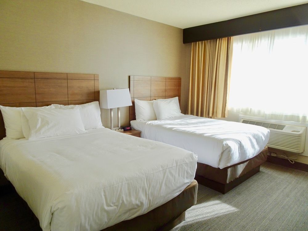 Quality Hotel Dorval Aeroport Ngoại thất bức ảnh
